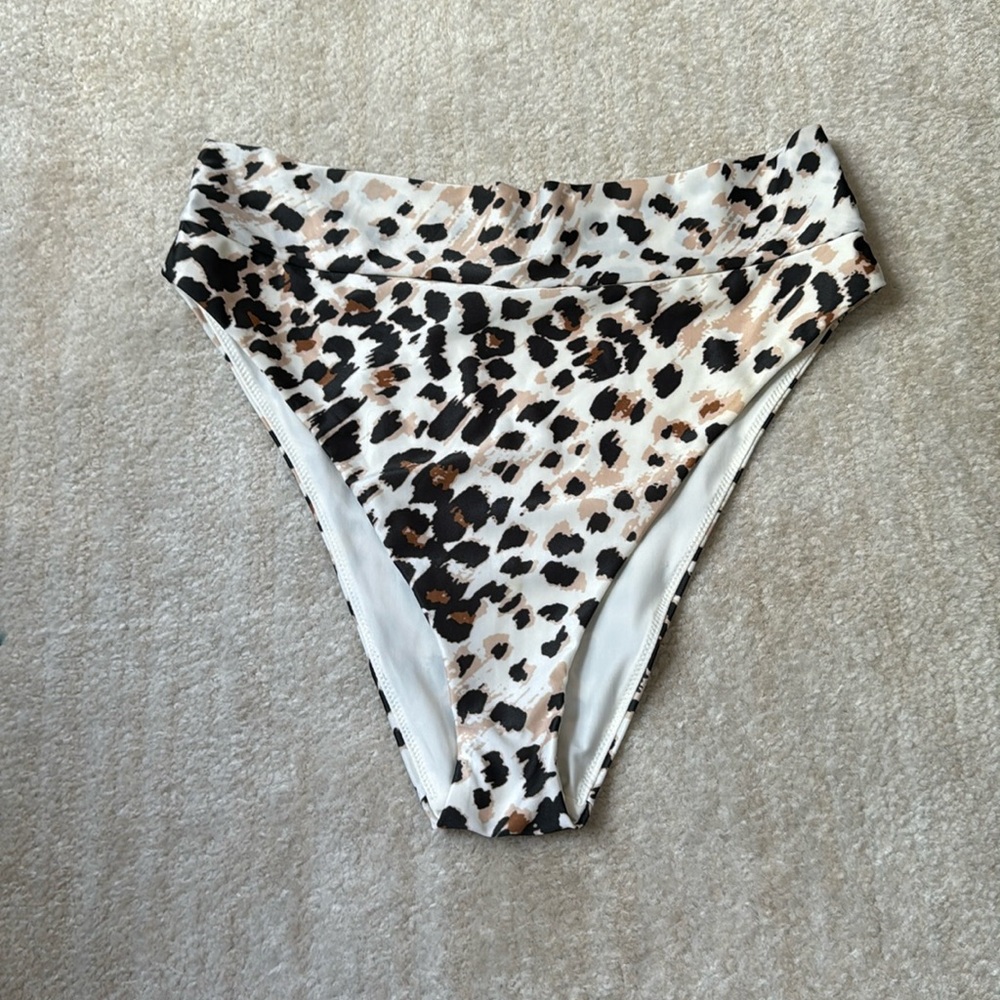 High Cut Cheeky Bikini Bottoms